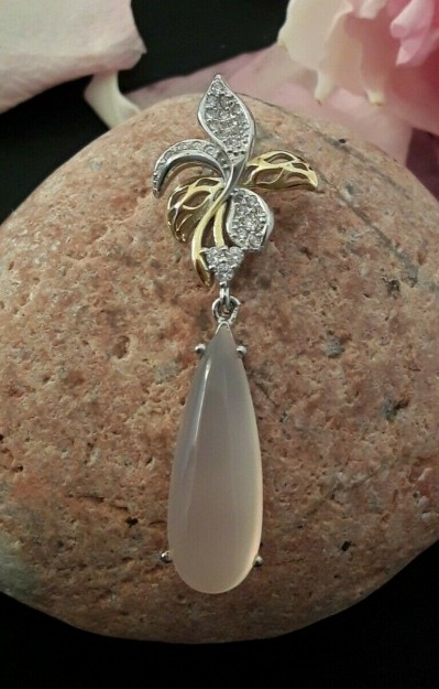 Pendentif de créateur 2 Tons Argent & Or orné Quartz rose